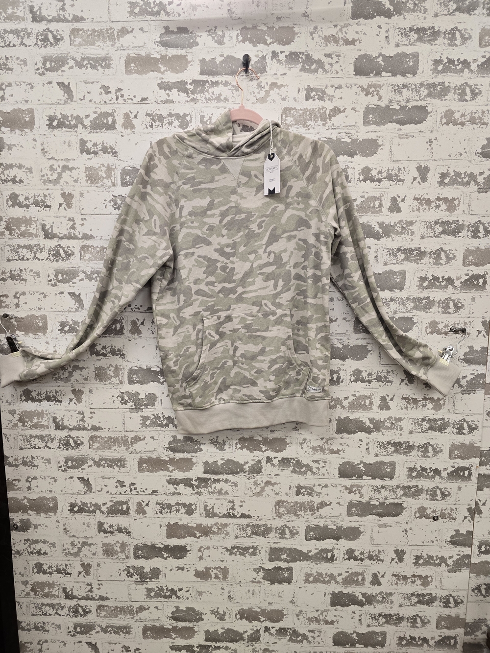 Light Green Camo Pullover Hoodie - Men's Casual Sweatshirt